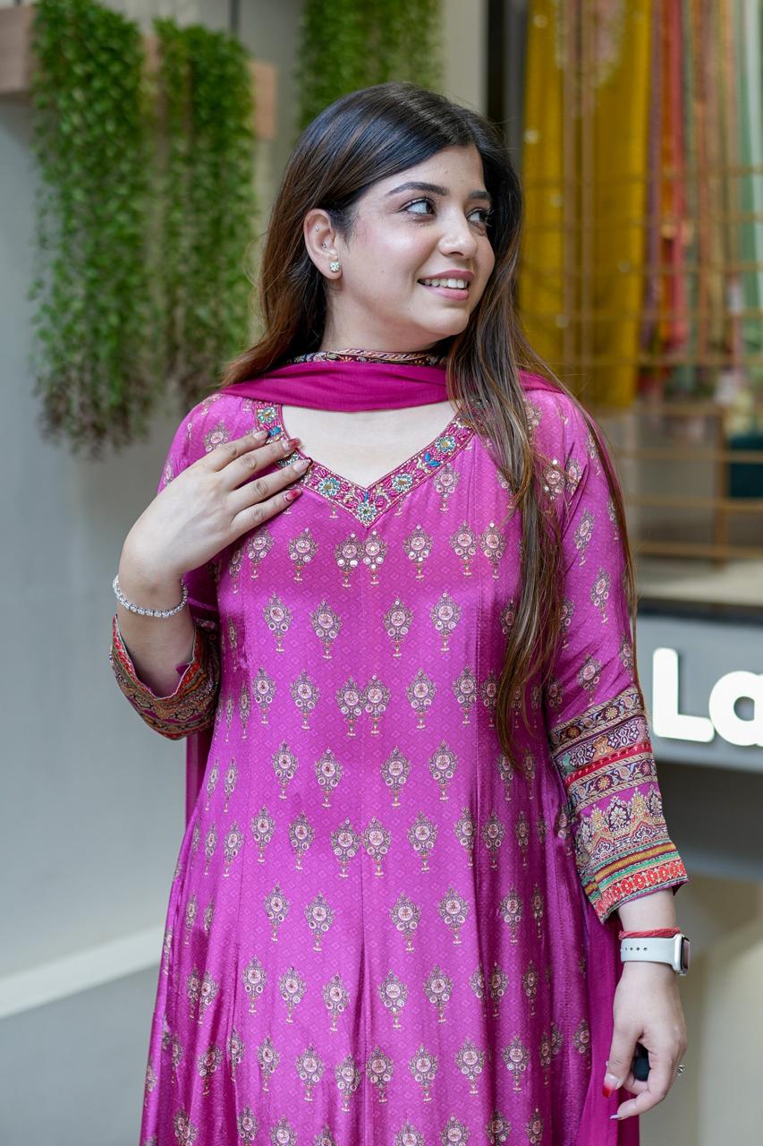 Ethnic Motifs Printed Mirror & Thread Work Kurta with Pant & Dupatta