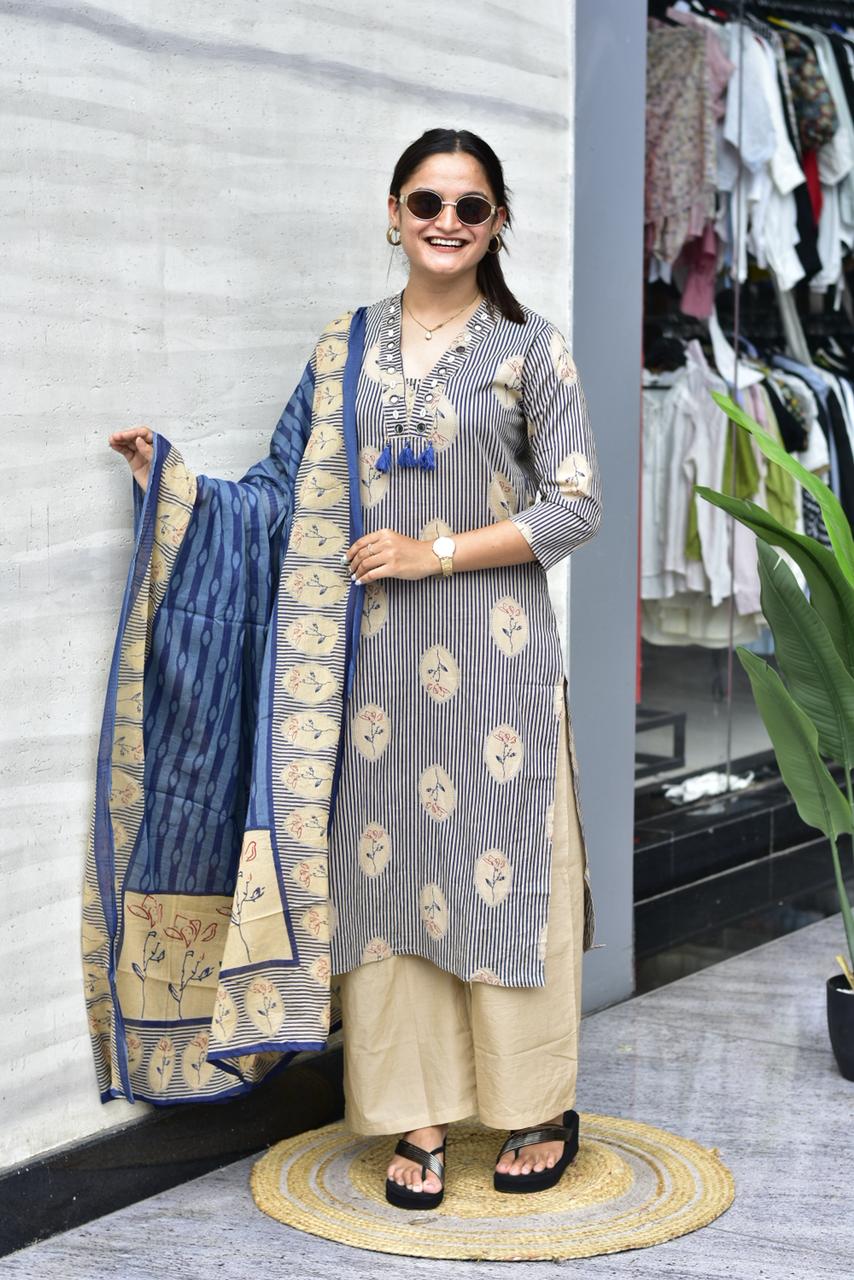 Women's Printed Kurta Dupatta Set with Straight Palazzo