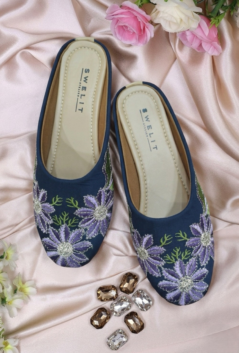 Women's Navy Blue Daisy Floral Embroidered Ethnic Mule Jutti – Slip-On Flat Footwear