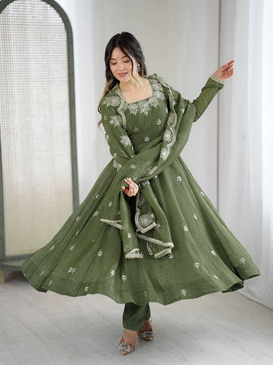 Women's Olive Green Embroidered Anarkali Kurta Pant & Dupatta Set