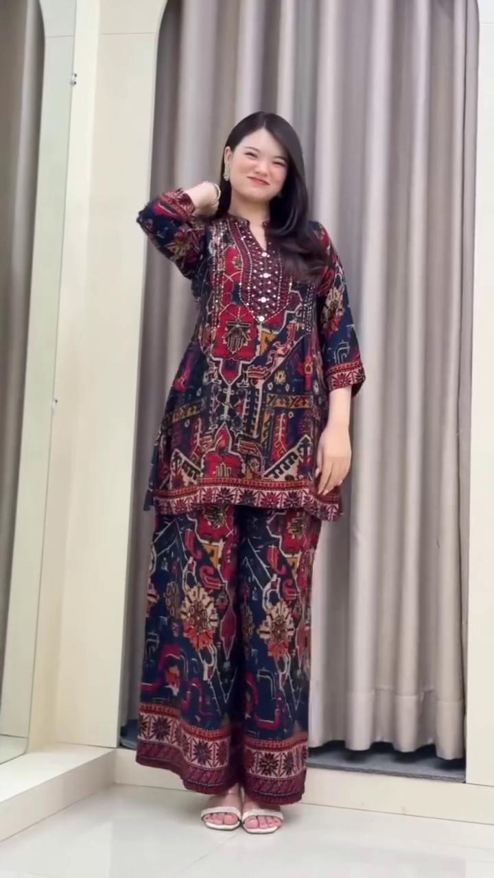 Women's Traditional Ajrak Print Kurta Set