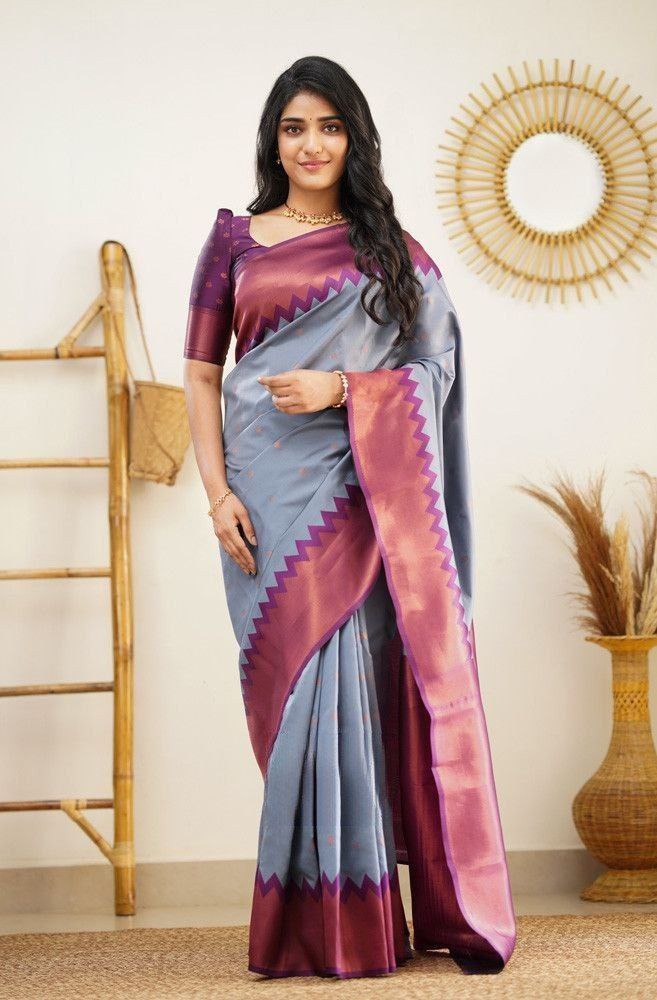 Woven Kanjeevaram Silk Saree with Contrast Border