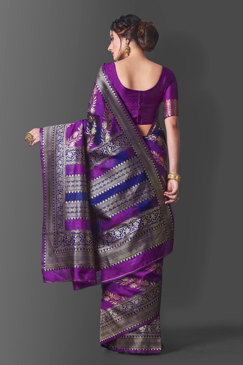 Abstract Print Traditional Saree