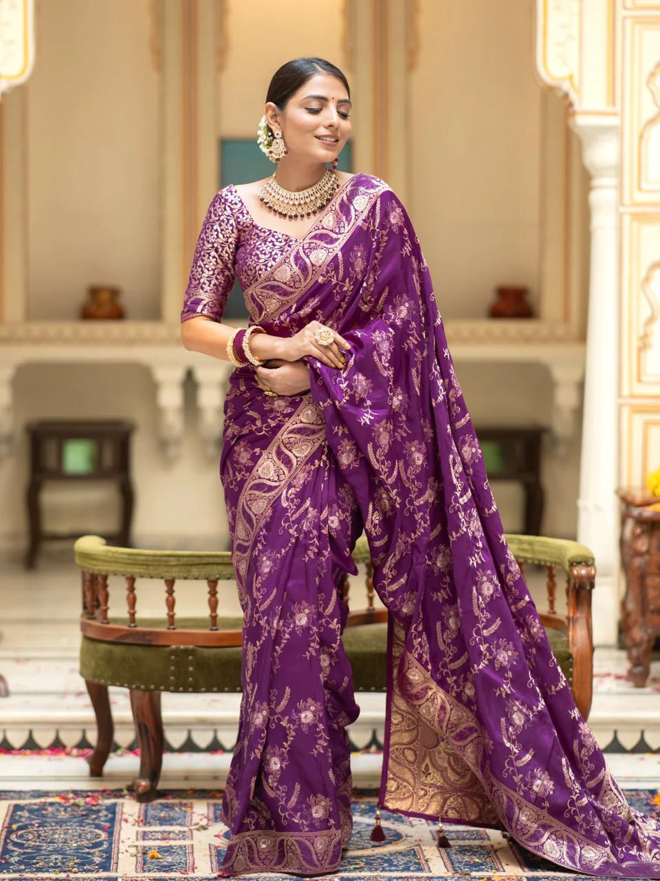 Ethnic Motifs Woven Design Pure Silk Kanjeevaram Saree