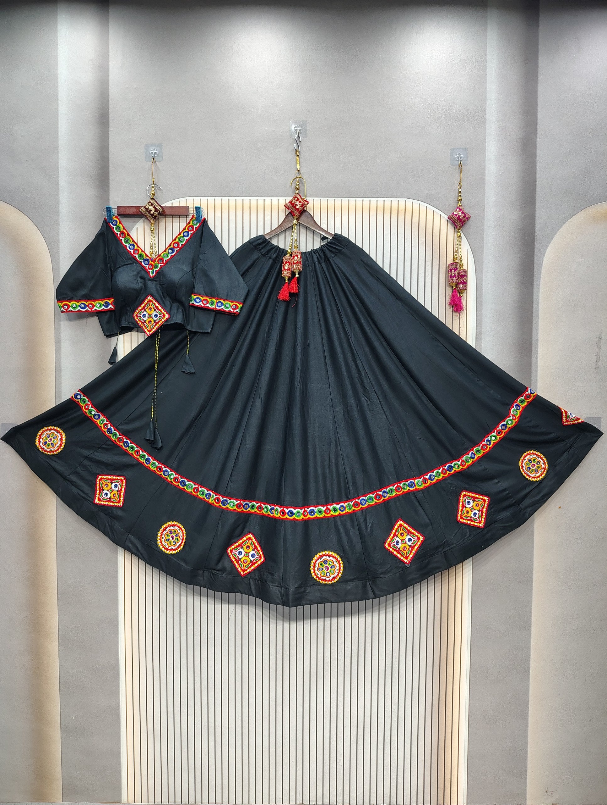 Black Traditional Embroidered Chaniya Choli Set
