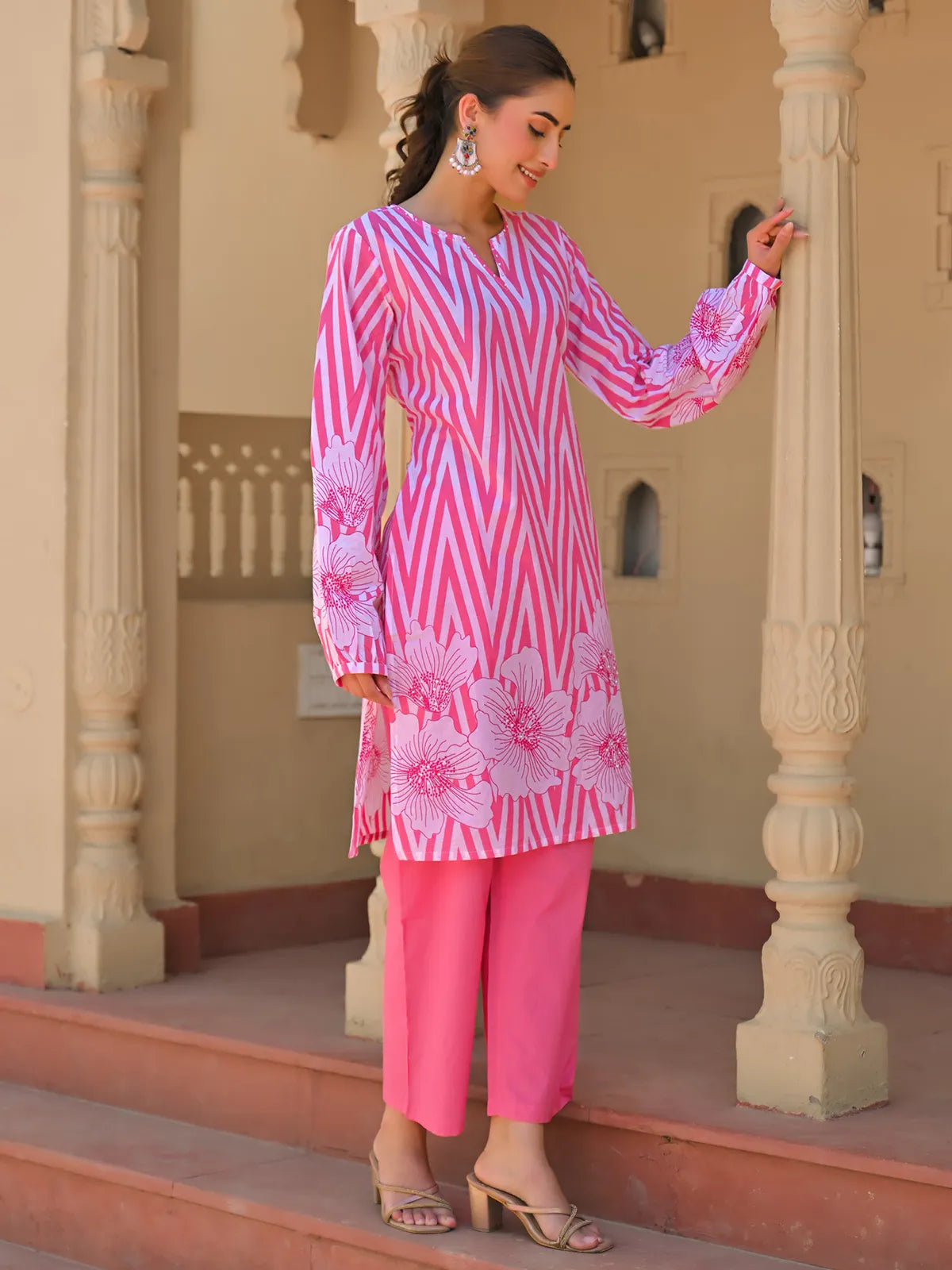Abstract Floral Stripes Printed & Embroidered Straight Fit Kurta with Pant